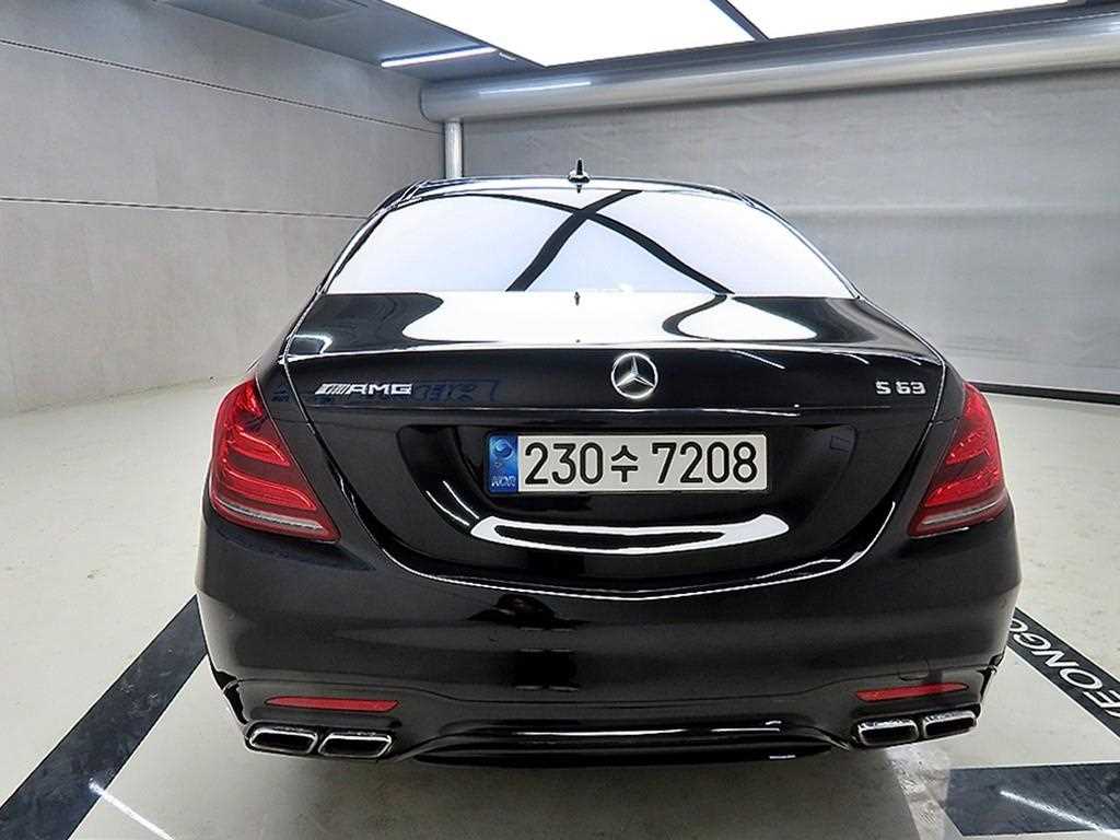 Mercedes Benz S Class - Vista 3