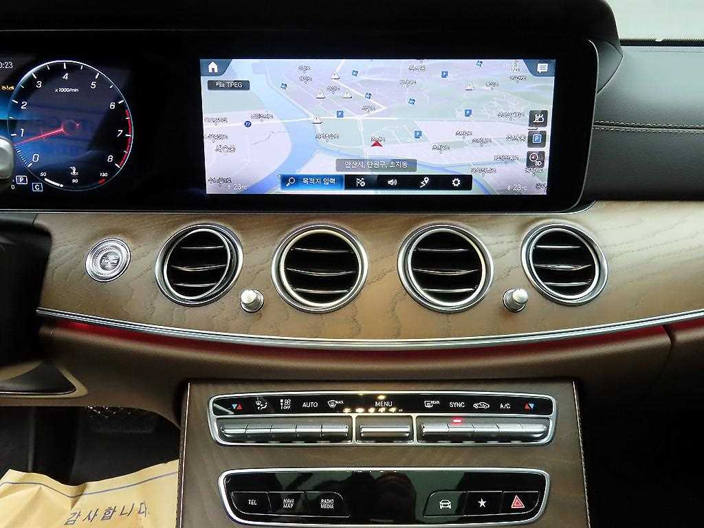 Mercedes Benz E class 2023 - Importación desde Corea - HF Imports Iquique - Foto 13