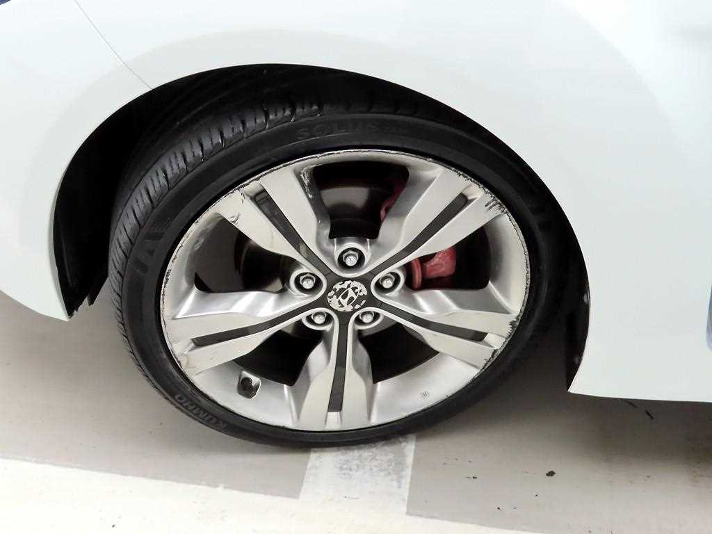 HYUNDAI Veloster 2012 Blanco - Importación desde Corea - HF Imports Iquique - Foto 18