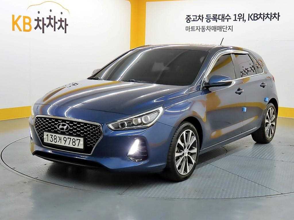 HYUNDAI i30 - Vista 2