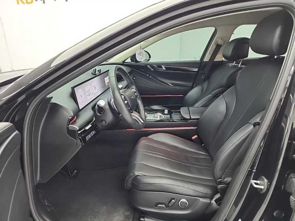 Genesis G80 - Vista 11