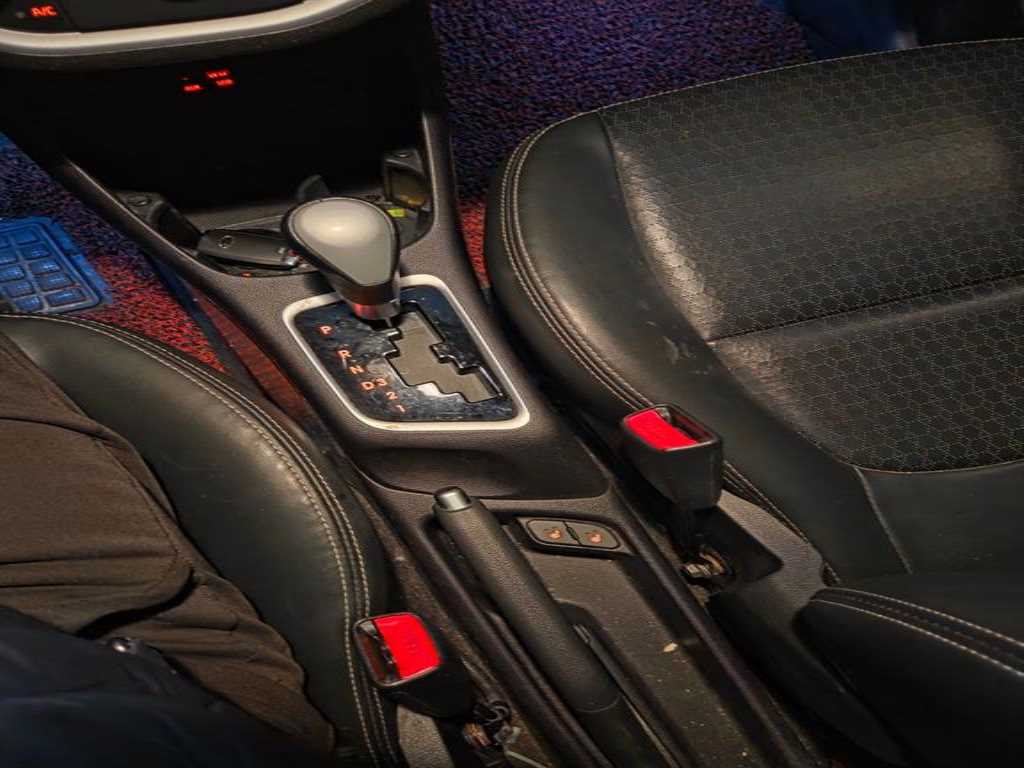 KIA Morning - Vista 11