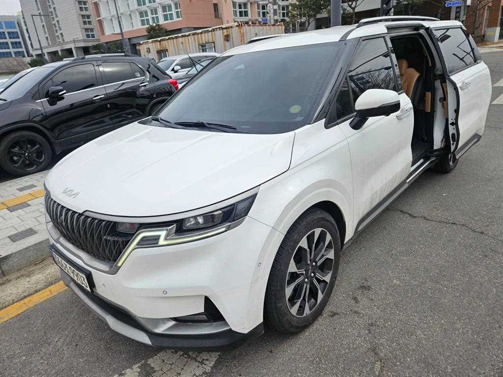 KIA Carnival - Vista 2