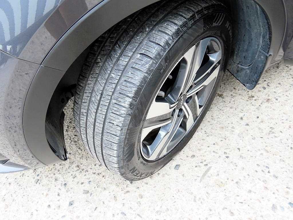 KIA Sorento 2022 Gris - Importación desde Corea - HF Imports Iquique - Foto 20