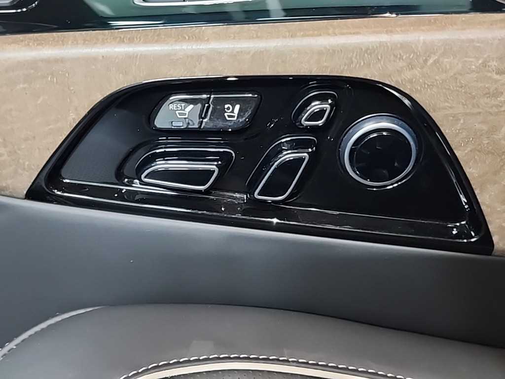 Genesis G90 2021 Negro - Importación desde Corea - HF Imports Iquique - Foto 16