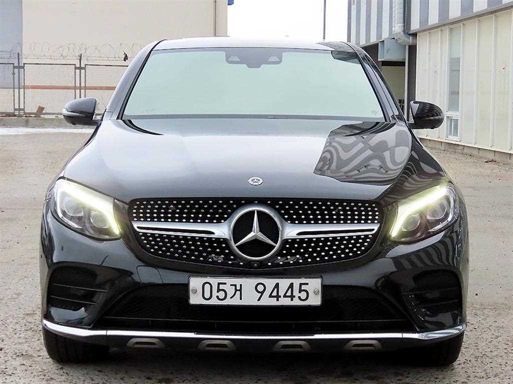 Mercedes Benz GLC Class 2019 Negro - Importación desde Corea - HF Imports Iquique - Foto 1