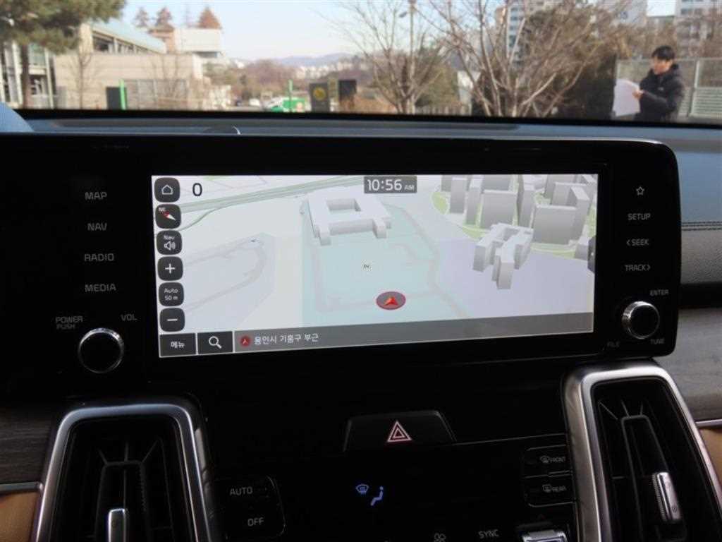 KIA Sorento - Vista 8