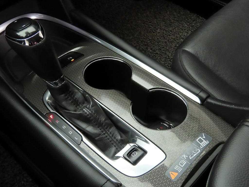 Chevrolet Malibu - Vista 10