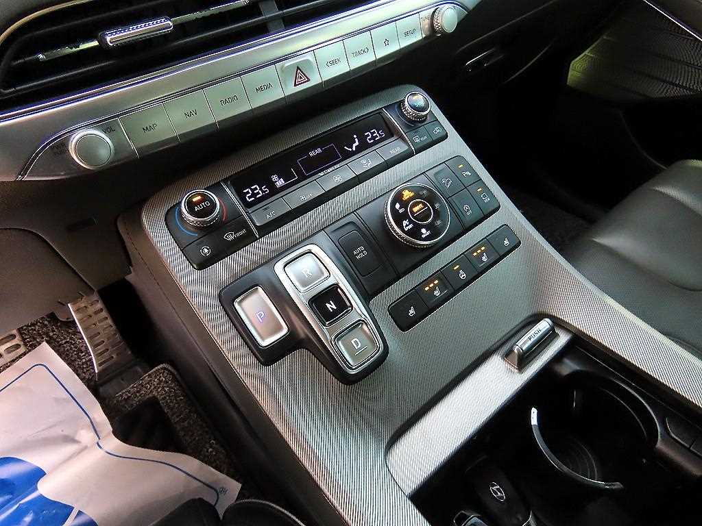 HYUNDAI Palisade - Vista 11