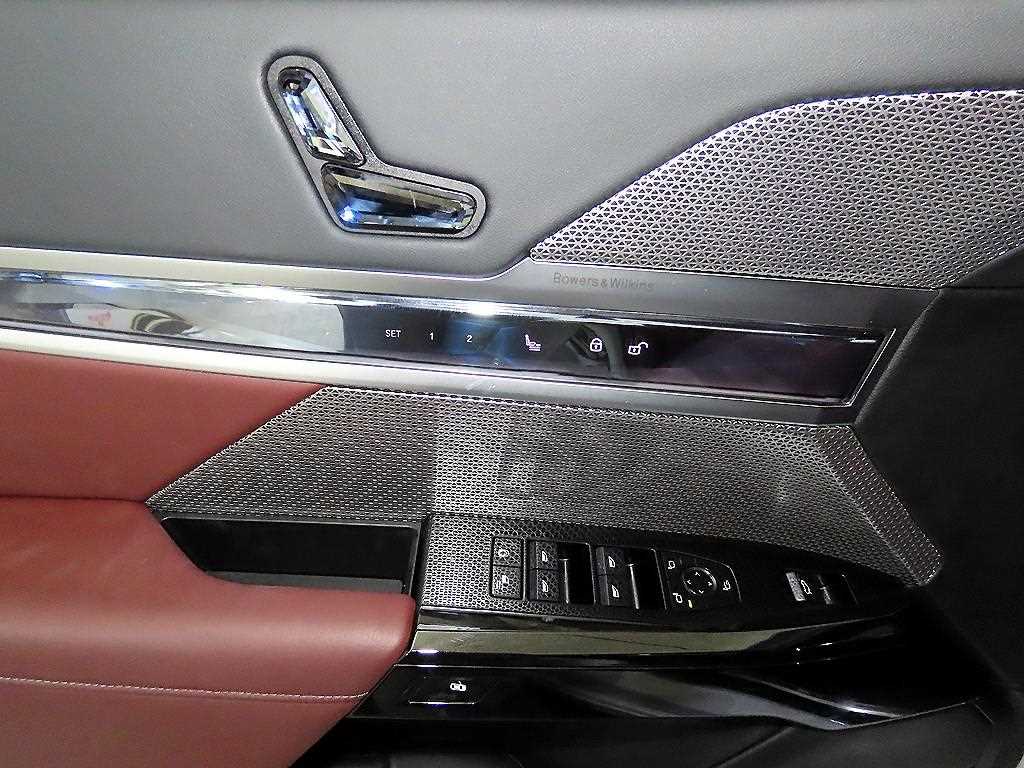 BMW 7 Series 2024 Blanco - Importación desde Corea - HF Imports Iquique - Foto 13