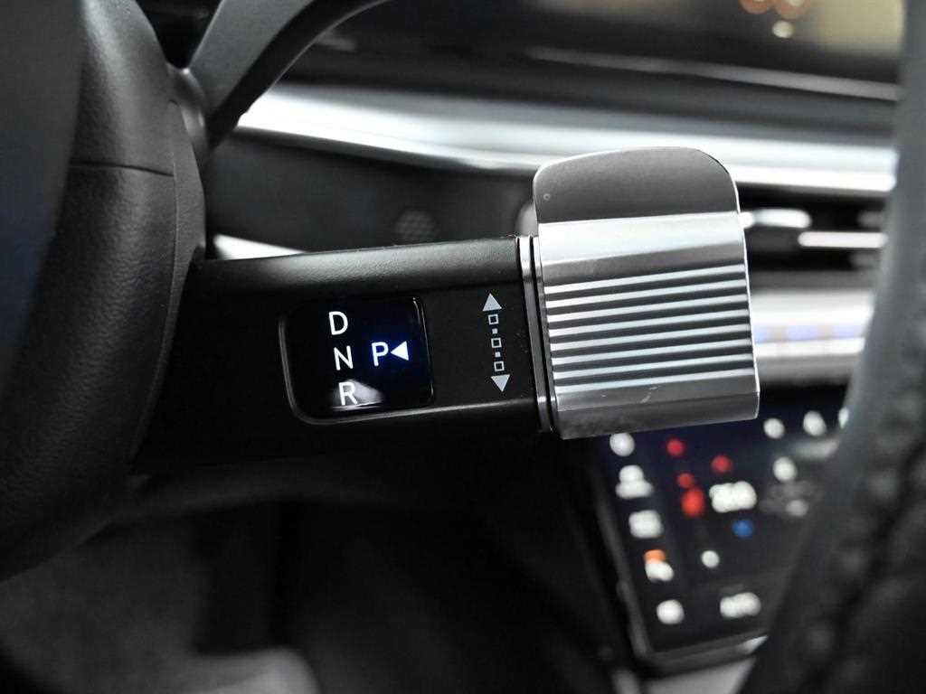 HYUNDAI Grandeur - Vista 8