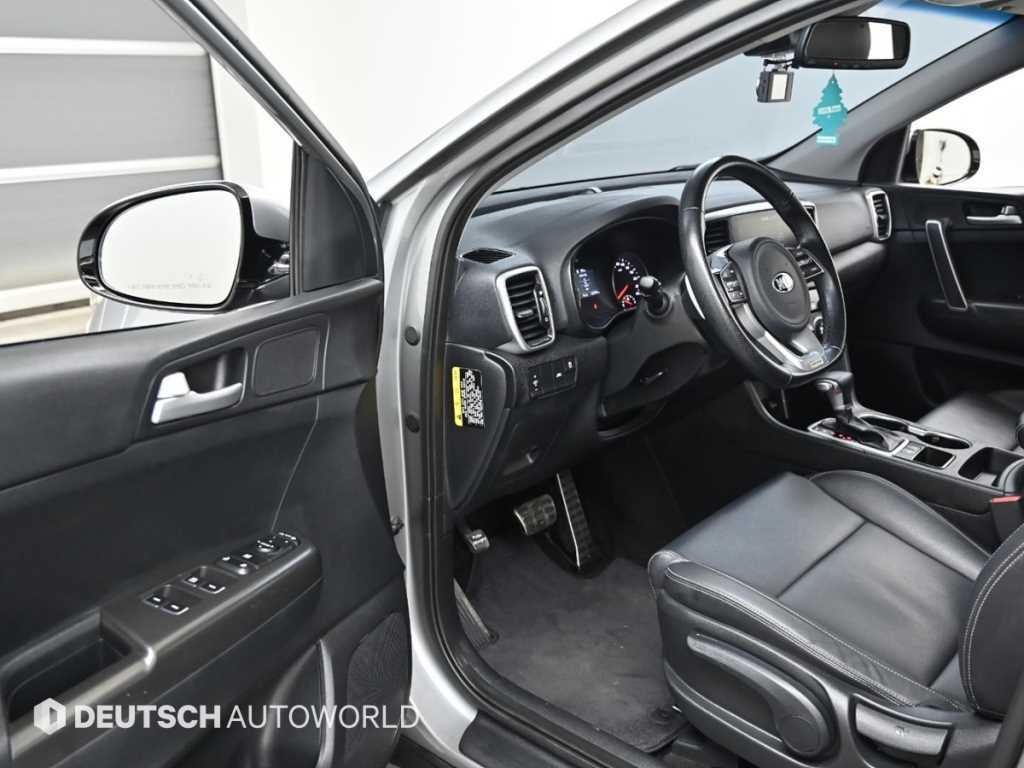 KIA Sportage - Vista 11