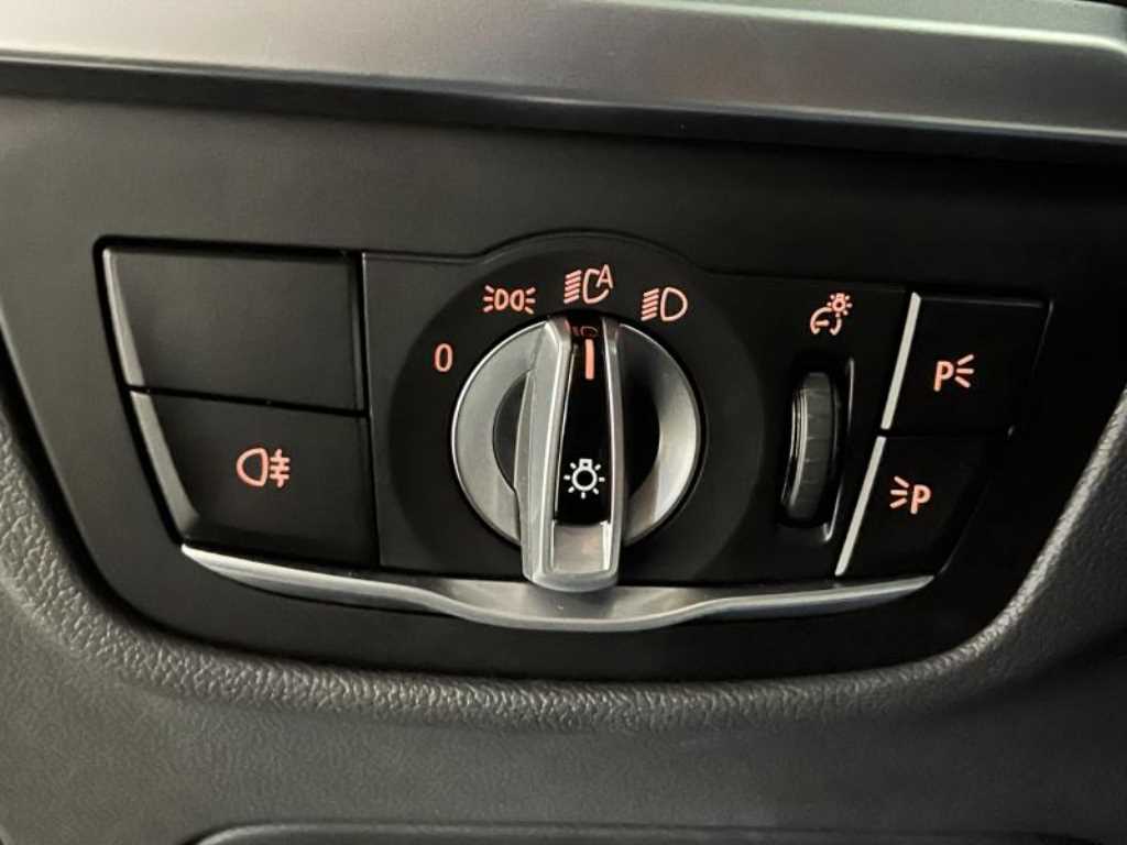 BMW iX3 2024 Negro - Importación desde Corea - HF Imports Iquique - Foto 18