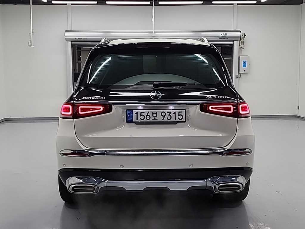 Mercedes Benz GLS Class - Vista 3