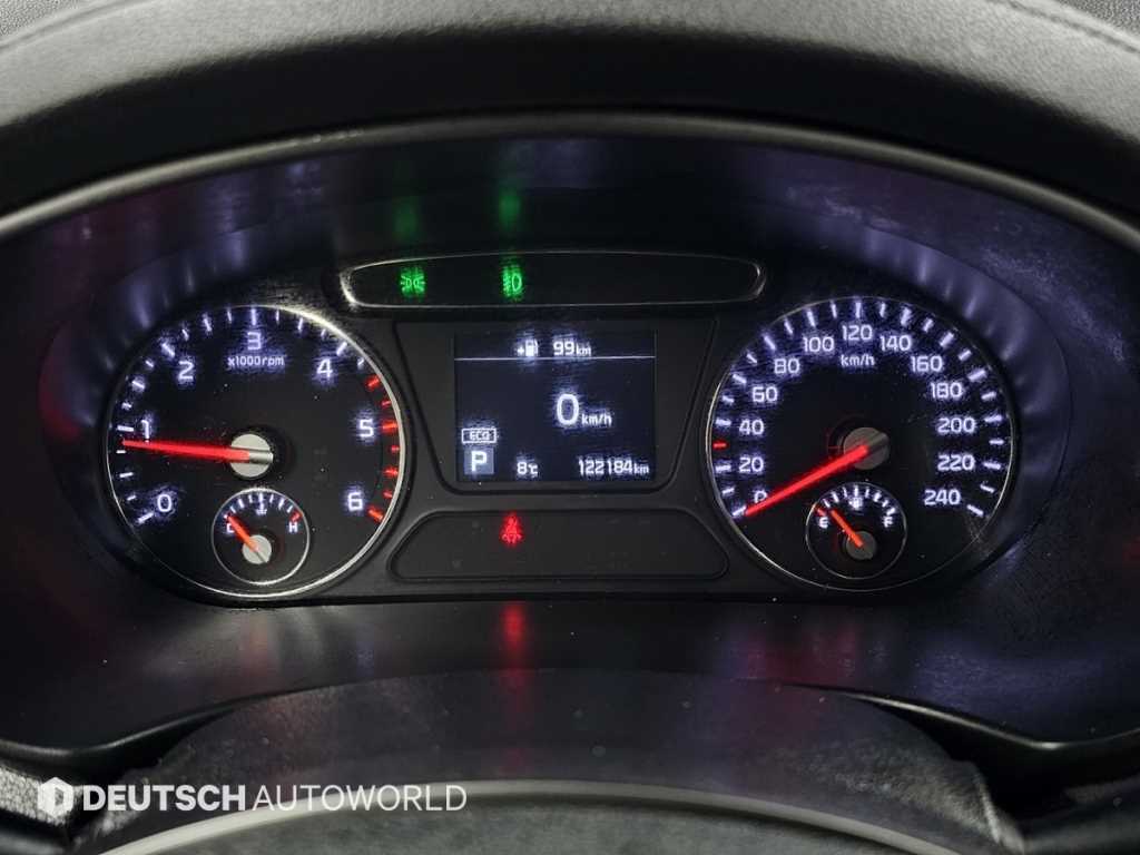 KIA Sorento - Vista 8