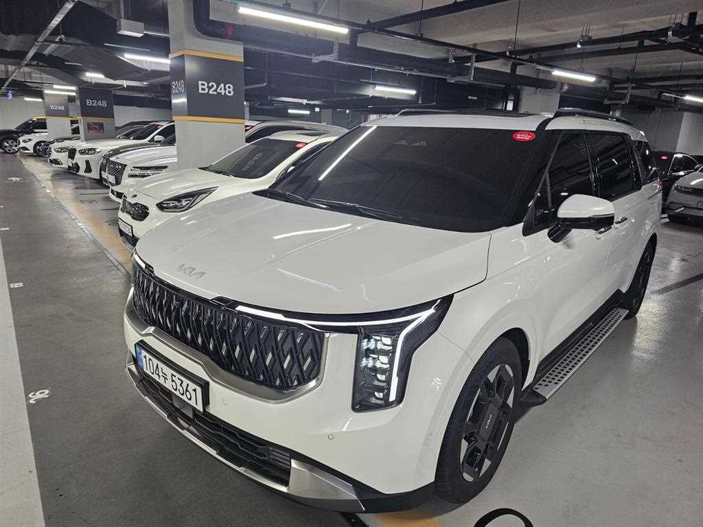 KIA Carnival 2026 Blanco - Importación desde Corea - HF Imports Iquique - Foto 1