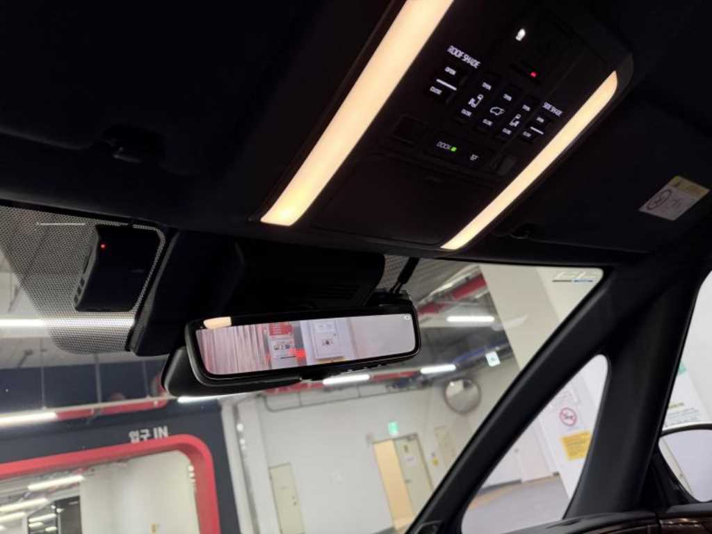 Toyota Alphard - Vista 10