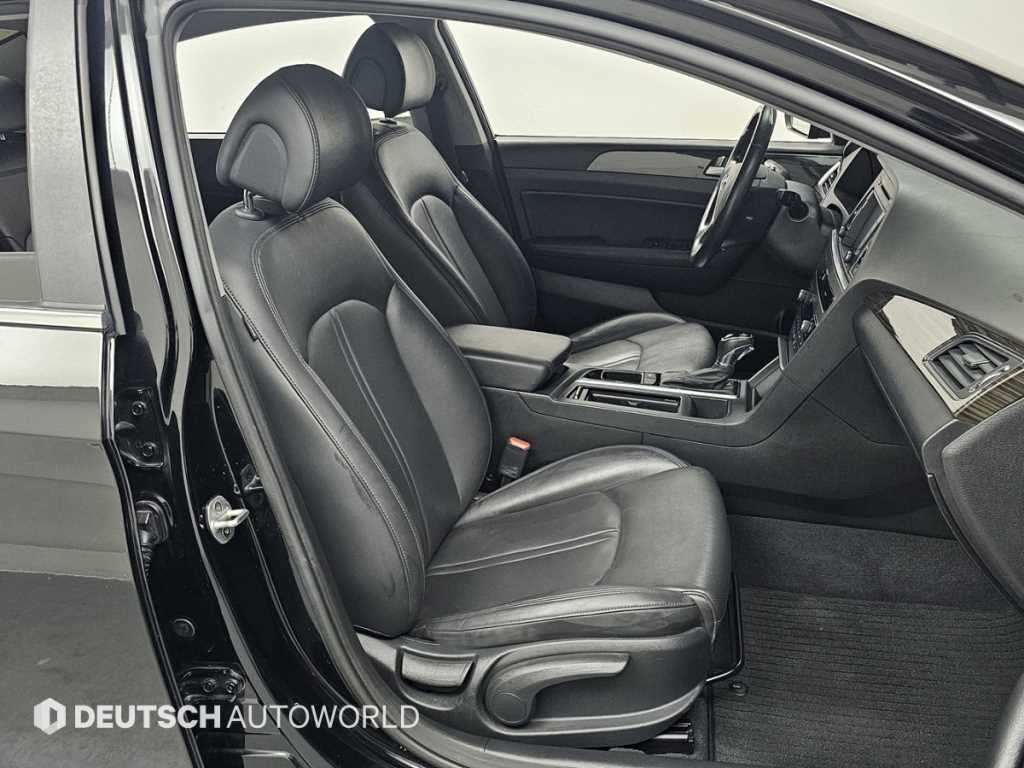 HYUNDAI Sonata - Vista 10