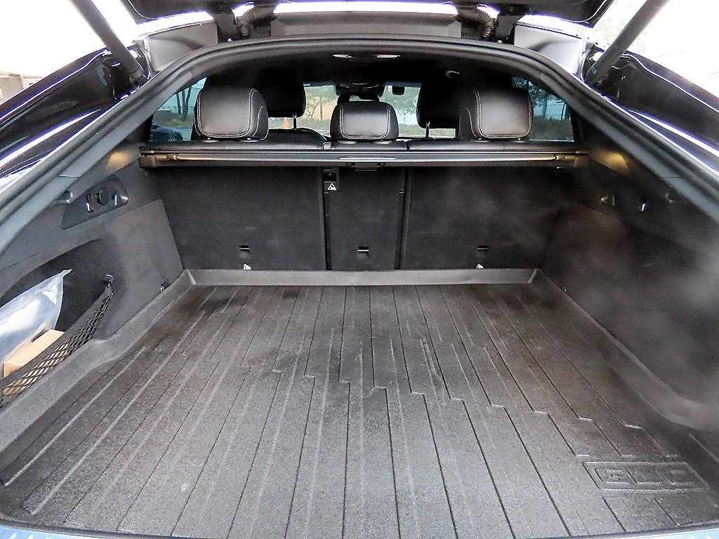 Mercedes Benz GLC Class 2019 Negro - Importación desde Corea - HF Imports Iquique - Foto 16