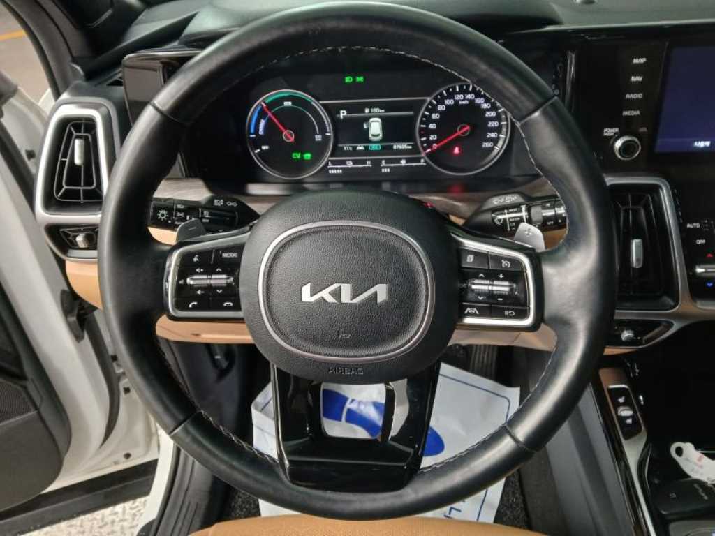 KIA Sorento - Vista 8
