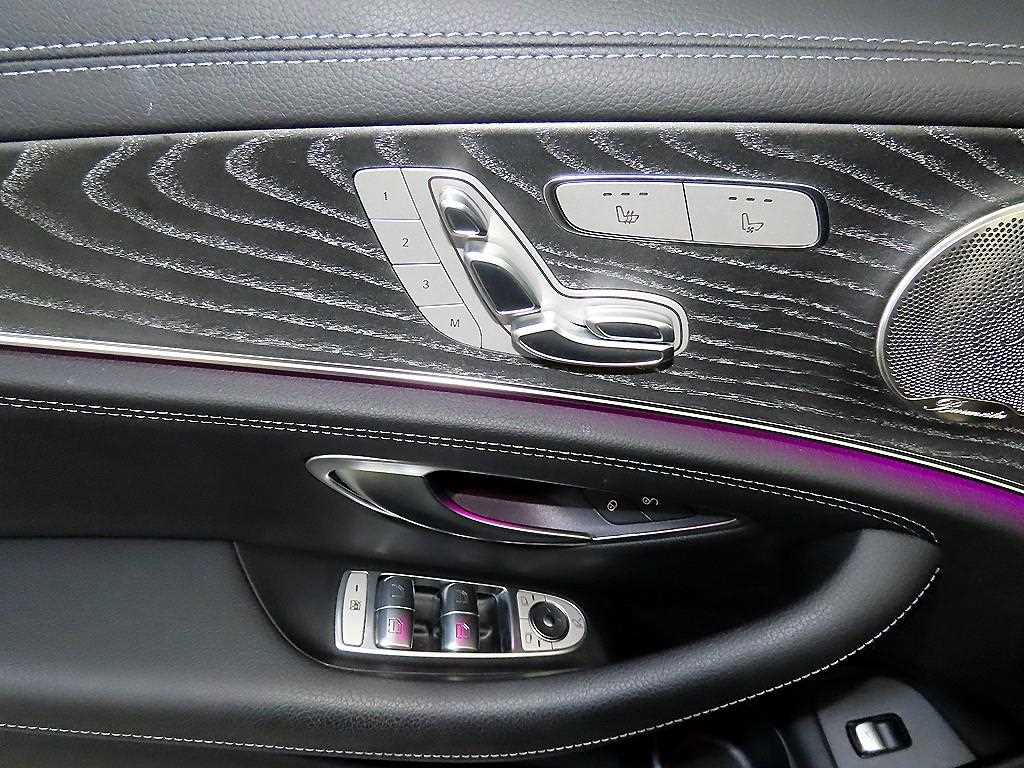 Mercedes Benz E class 2022 Azul - Importación desde Corea - HF Imports Iquique - Foto 14