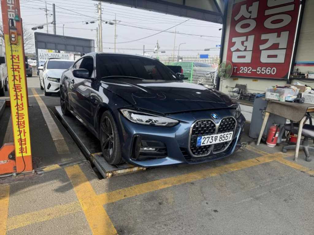 BMW 4 Series 2023 Azul - Importación desde Corea - HF Imports Iquique - Foto 1