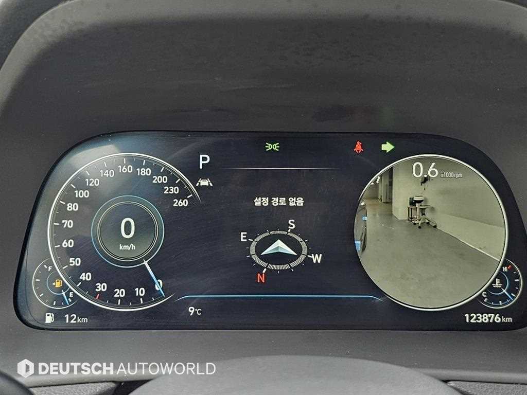 HYUNDAI Sonata - Vista 8