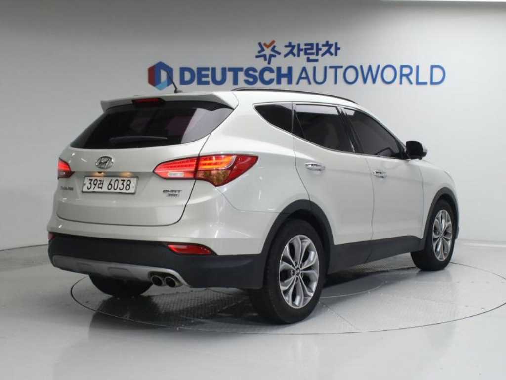 HYUNDAI Santa Fe - Vista 2