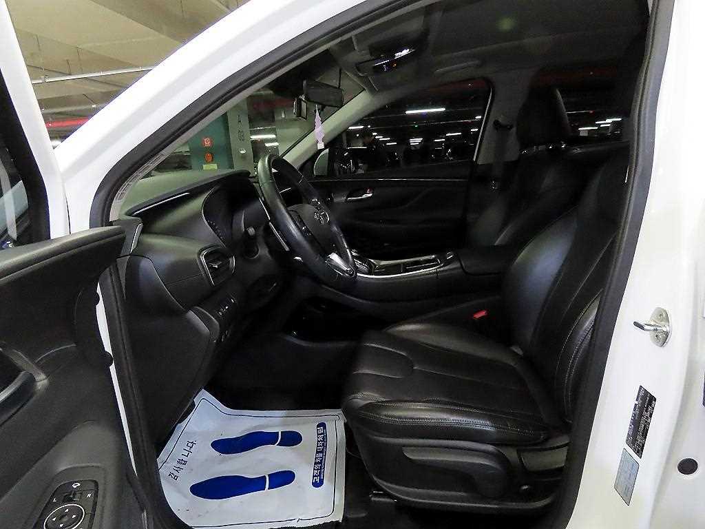 HYUNDAI Santa Fe - Vista 6