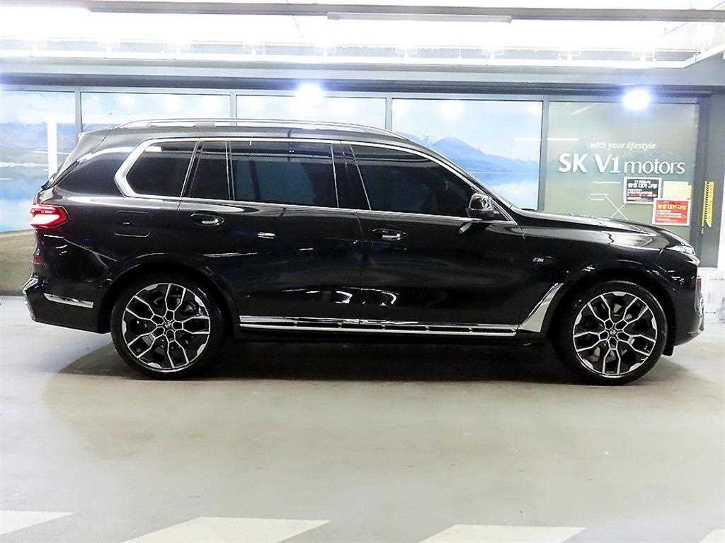 BMW X7 - Vista 3