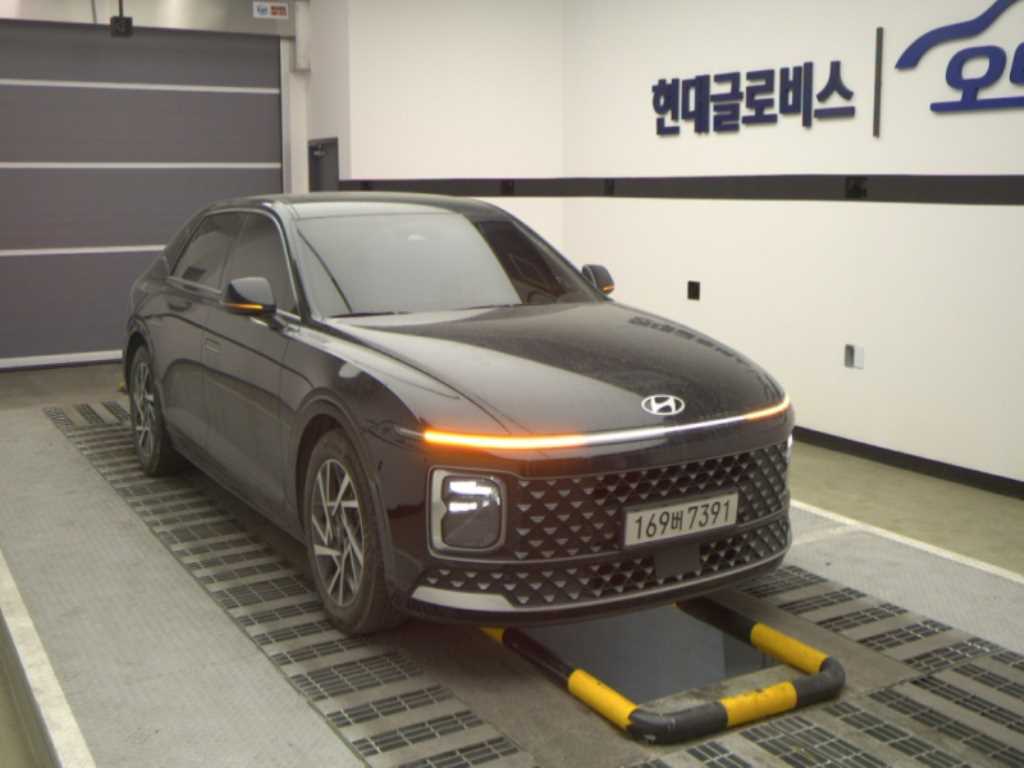 HYUNDAI Grandeur - Vista 4