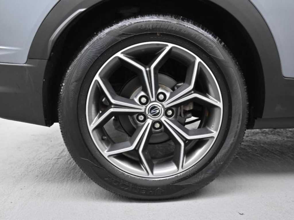 Ssangyong Korando - Vista 5