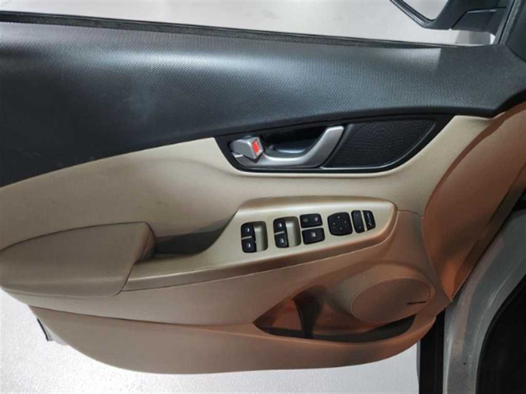 HYUNDAI Kona 2018 Blanco - Importación desde Corea - HF Imports Iquique - Foto 13