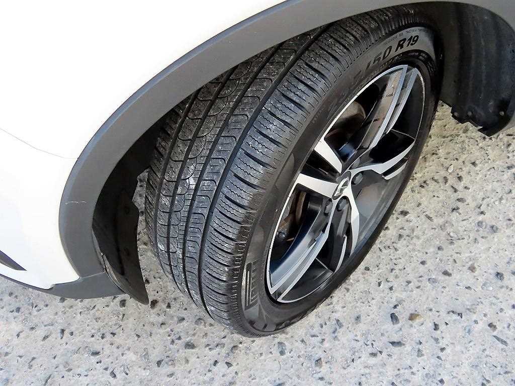 Volvo XC40 2020 Blanco - Importación desde Corea - HF Imports Iquique - Foto 20