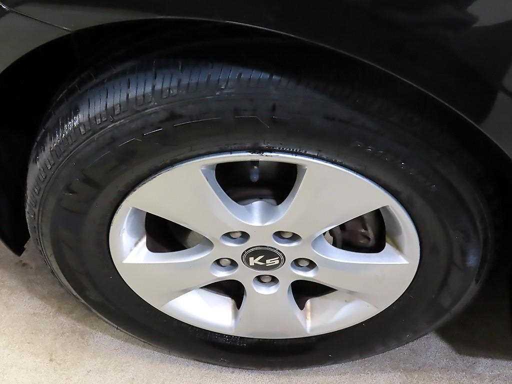 KIA K5 2011 Negro - Importación desde Corea - HF Imports Iquique - Foto 17