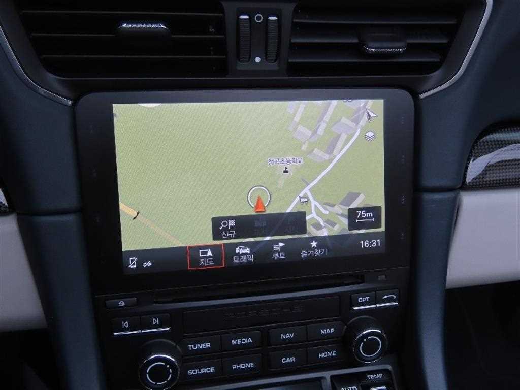 Porsche 911 - Vista 8