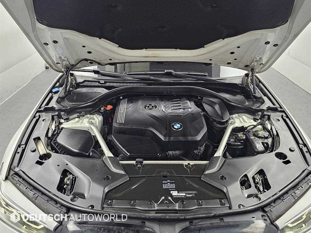 BMW 5 Series - Vista 5