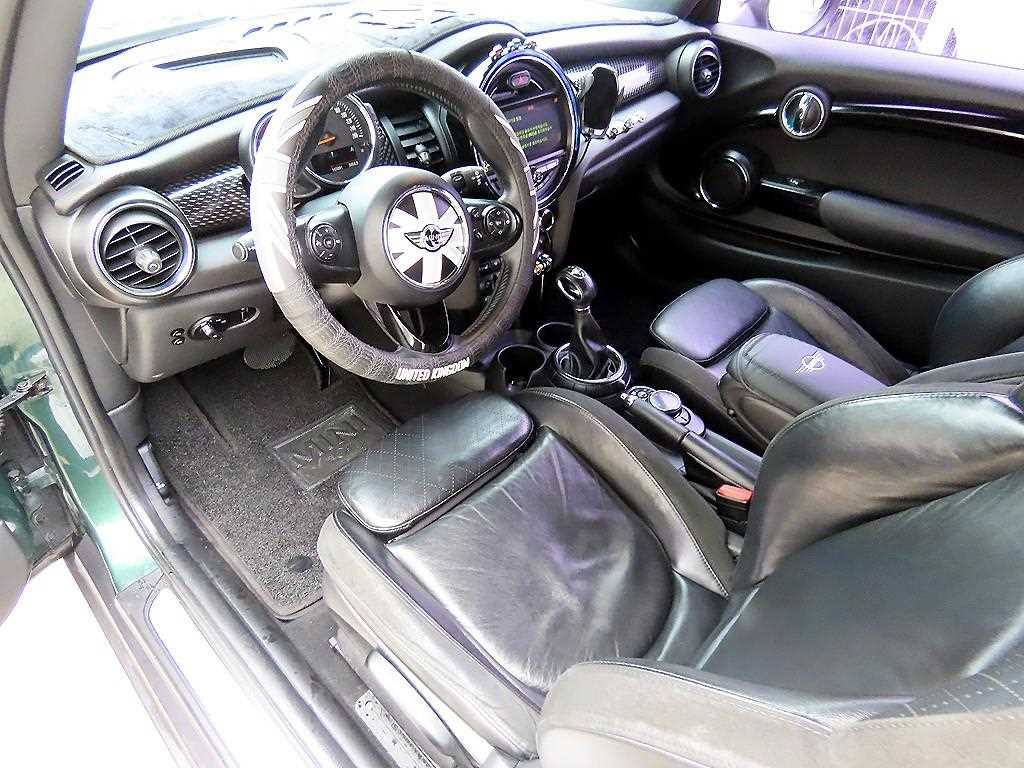 Mini Cooper - Vista 7