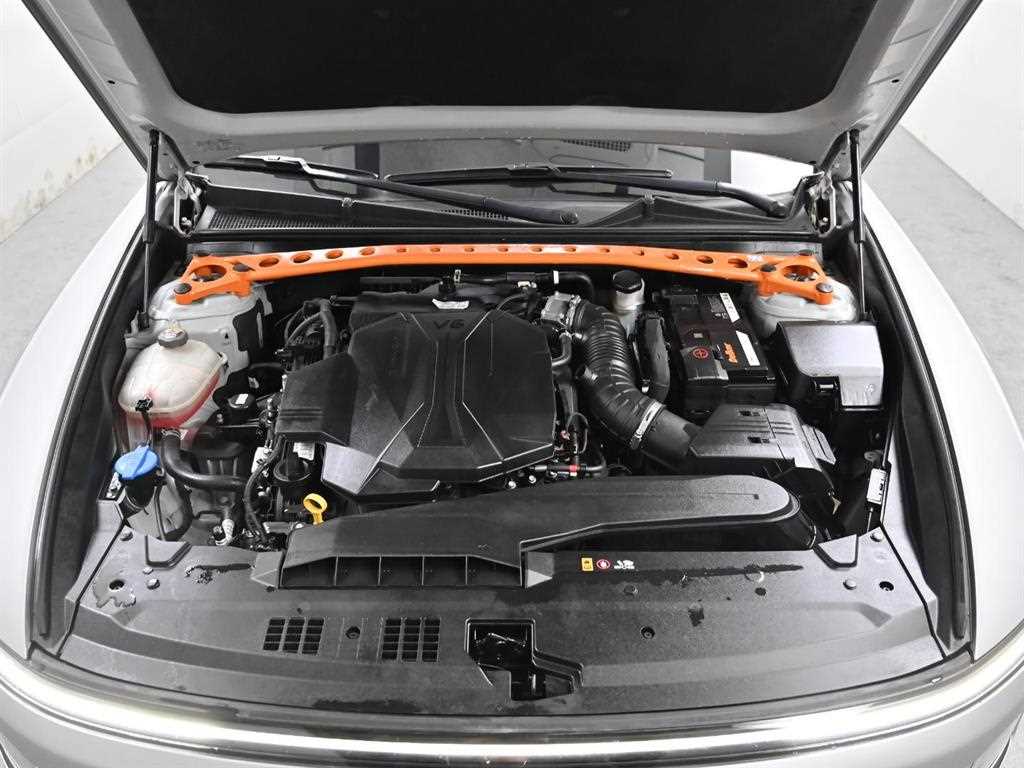 HYUNDAI Grandeur - Vista 5