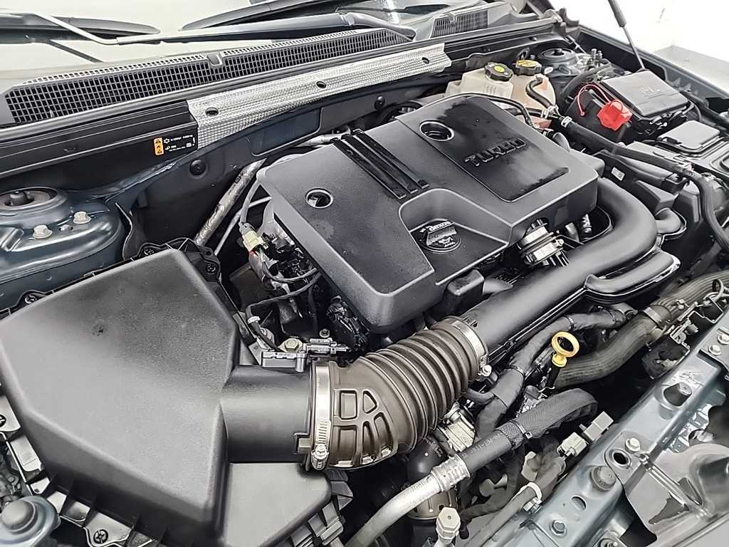 Chevrolet Malibu - Vista 5