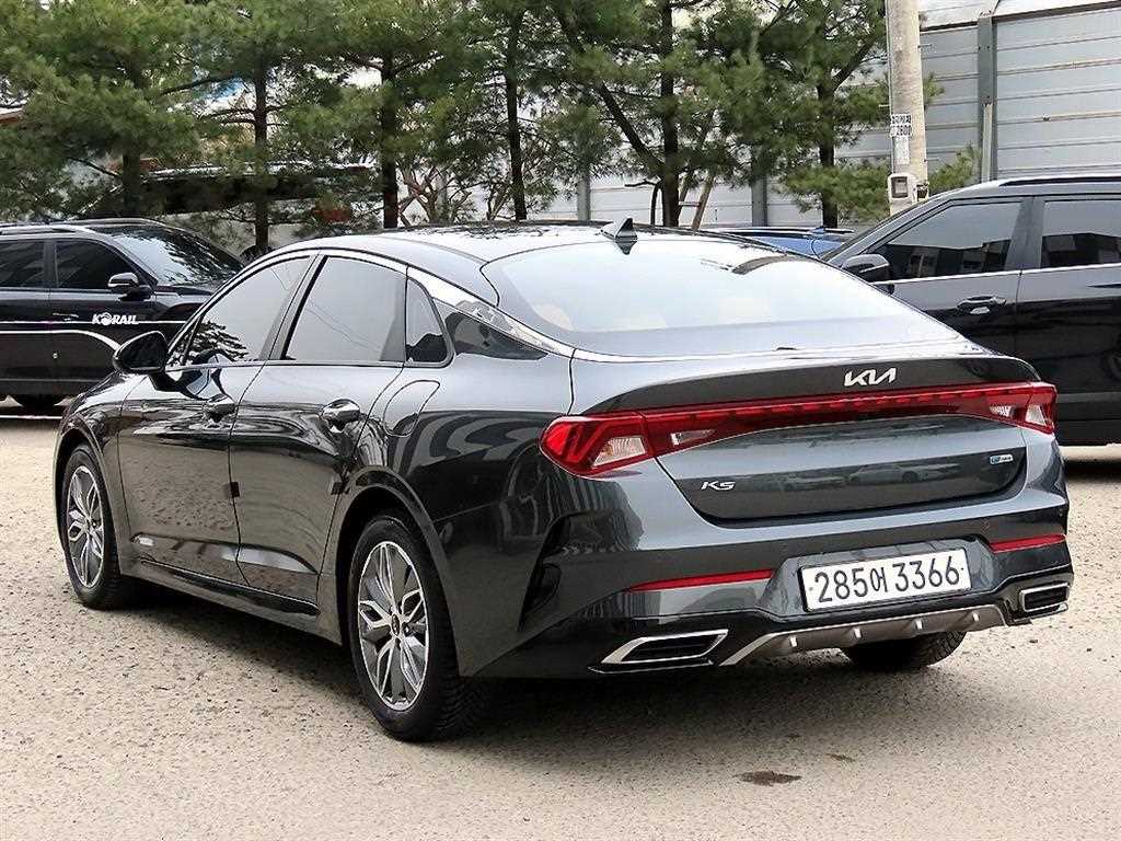 KIA K5 - Vista 3