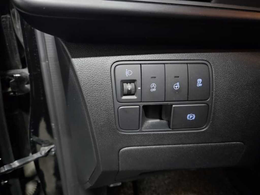 HYUNDAI Staria - Vista 8