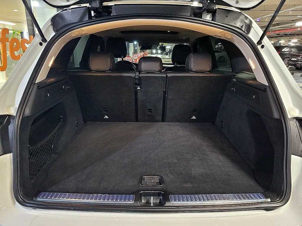 Mercedes Benz GLC Class 2018 Blanco - Importación desde Corea - HF Imports Iquique - Foto 18