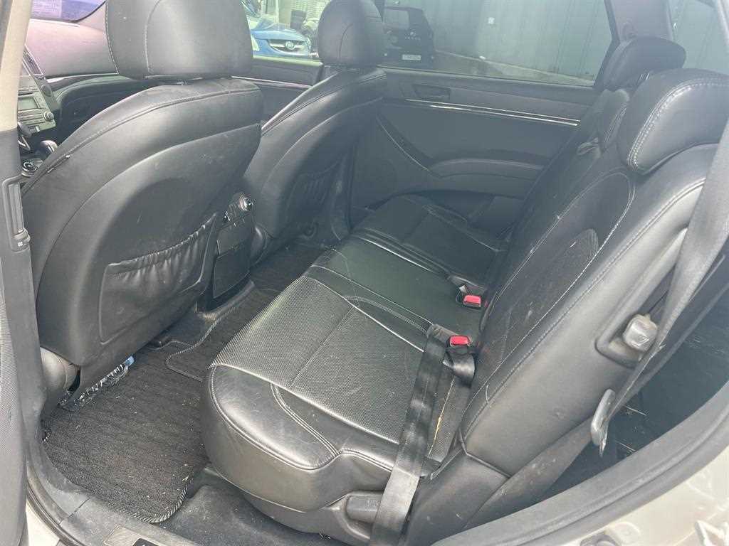 HYUNDAI Veracruz - Vista 8