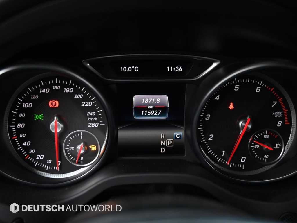 Mercedes Benz CLA Class - Vista 8