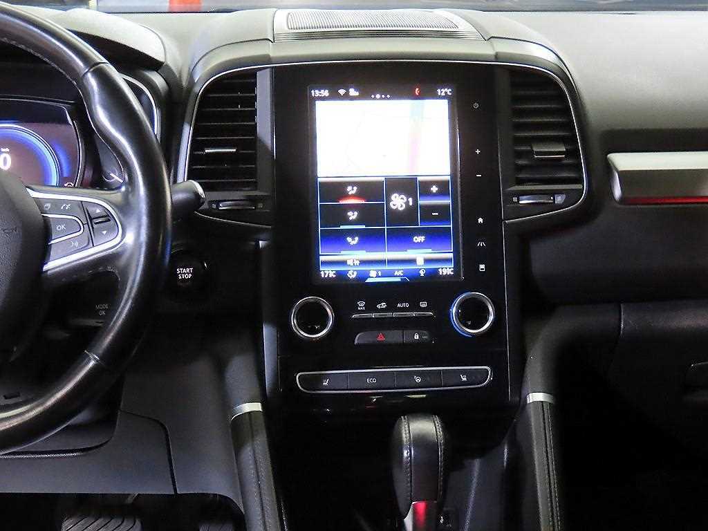 SAMSUNG QM6 - Vista 11