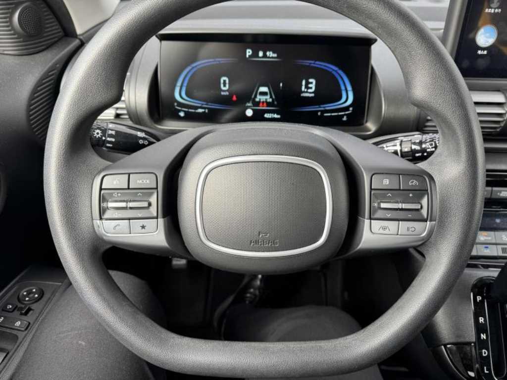 HYUNDAI Casper - Vista 5