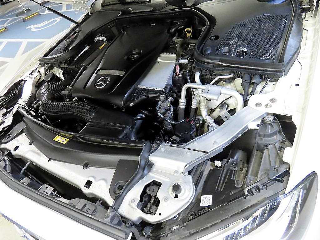 Mercedes Benz E class 2019 Blanco - Importación desde Corea - HF Imports Iquique - Foto 19