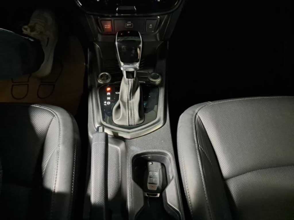 Ssangyong Tivoli 2022 Blanco - Importación desde Corea - HF Imports Iquique - Foto 13