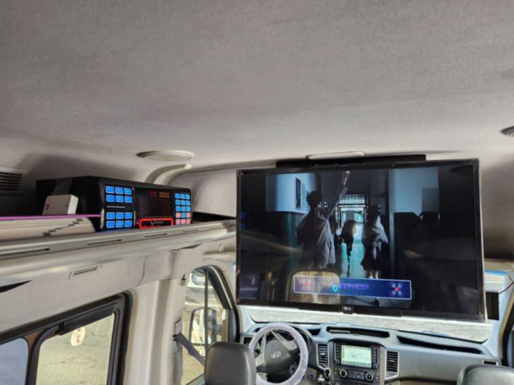 HYUNDAI Solati 2017 Blanco - Importación desde Corea - HF Imports Iquique - Foto 18